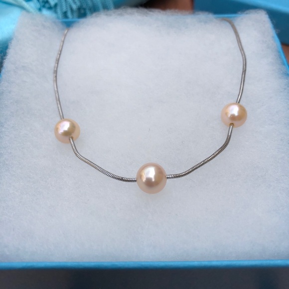 Freshwater pearl necklace - Picture 3 of 10